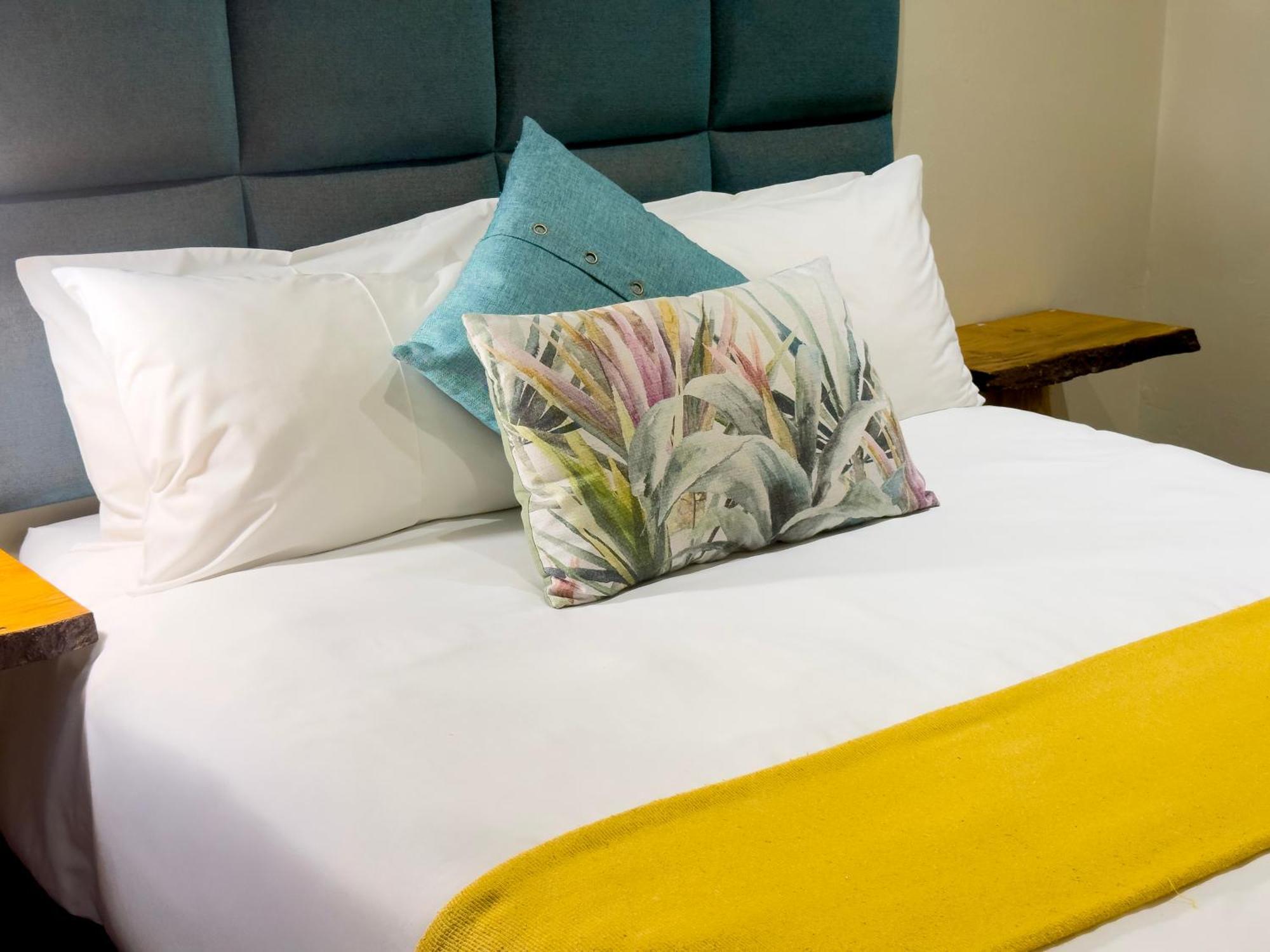 Centurion Guest House And Lodge Bagian luar foto